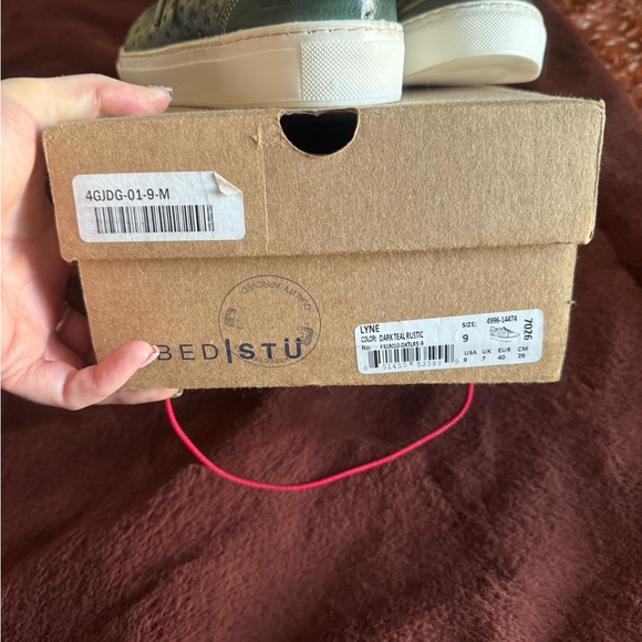 BED|STU Green Leather Sneakers with White Soles - Picture 2 of 2